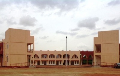 le bâtiment vue de face