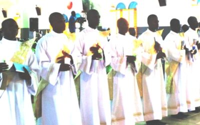 Les sept diacres en attente d'ordination